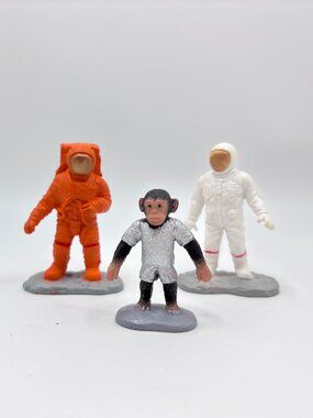 SPACE TOOB by Safari Ltd White Orange Monkey suit Astronaut Figures Cake Toppers